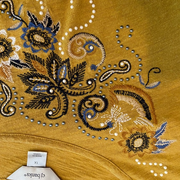 Womens gold appliquéd top - Picture 4 of 5